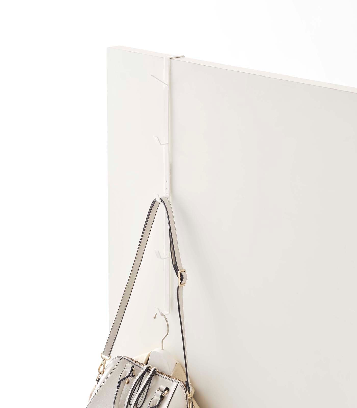 bufjnzq7ssqkrvnpvbc9_54261793-9267-4c96-bcff-92686986c194-2.jpg Over-the-Door Vertical Hooks - Steel - Image 1